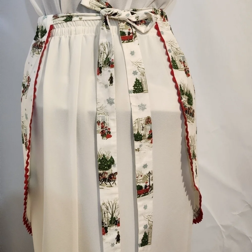Handmade Vintage Style Christmas Apron White Red Green Rick Rack Trim Large